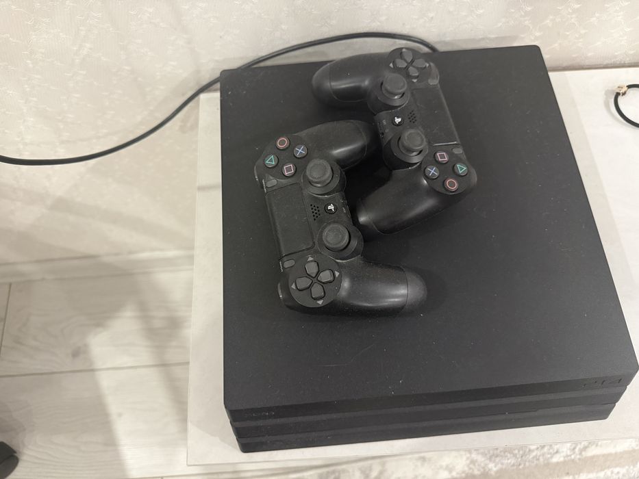 Пс 4 про с игровыми дисками