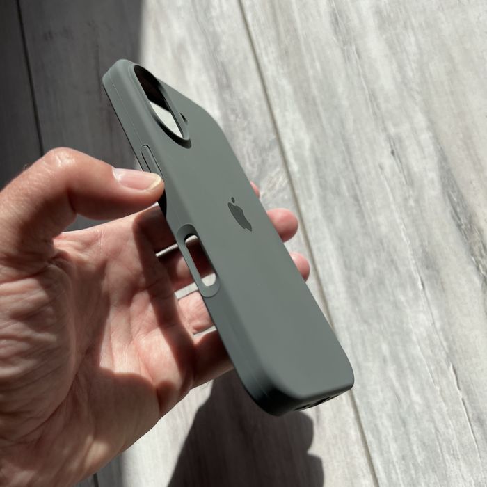 Huse Apple Silicone iPhone seria 15/16