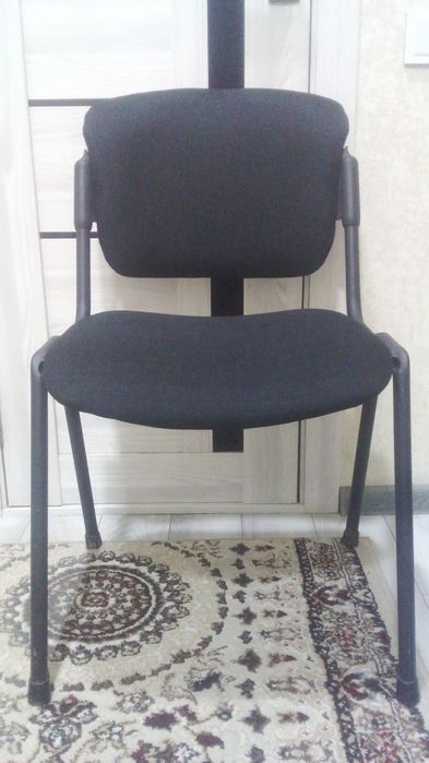 Stul "ERA" sotiladi. 5 dona. Donasi 150 ming