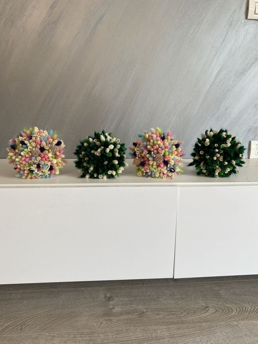 Buchete și accesorii din flori uscate