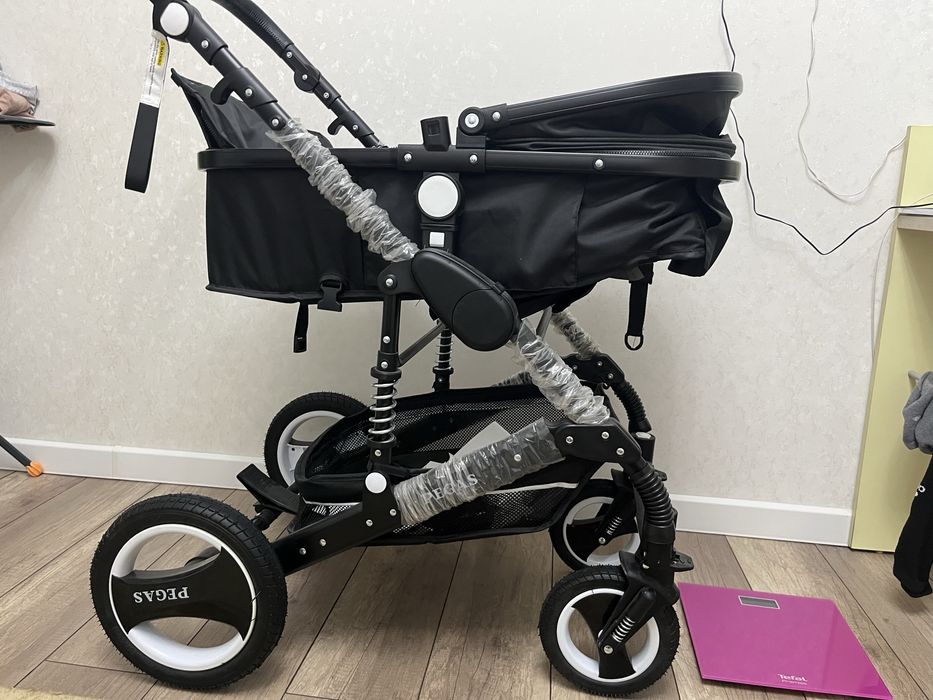 Новая детская коляска