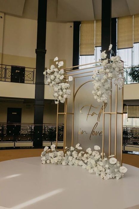 De vânzare Arcada rotundă diferite modele