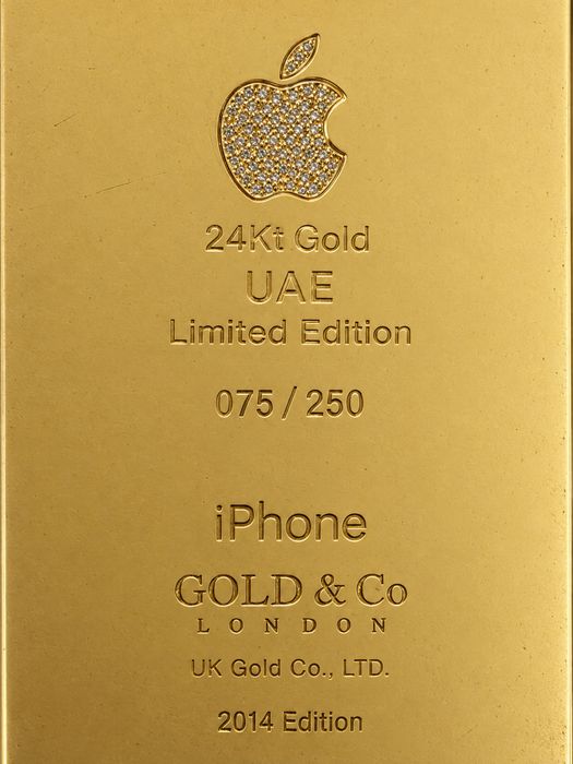 Продавам iPhone 5 - Gold & Co. London 24Kt Gold UAE Limited Edition № 075/250