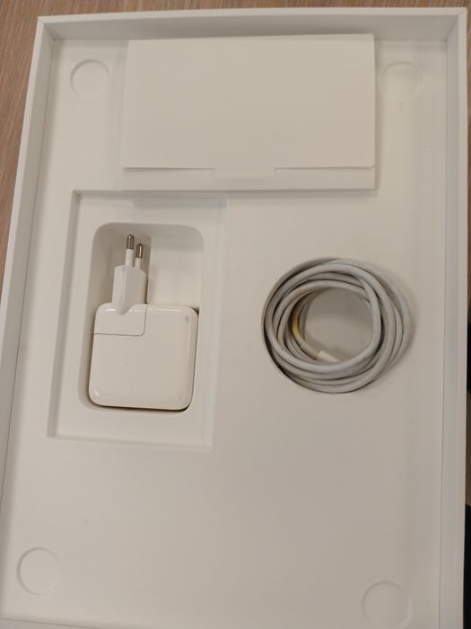 Лаптоп MacBook Air Отличен