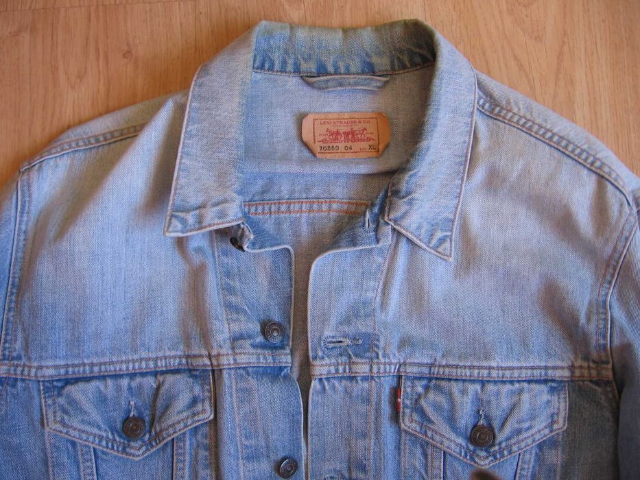 Дънкено яке и риза  Levi Strauss - употребявани