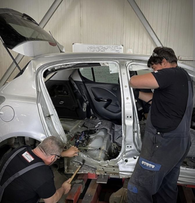 Vopsitorie - Tinichigerie reparatii pe RCA