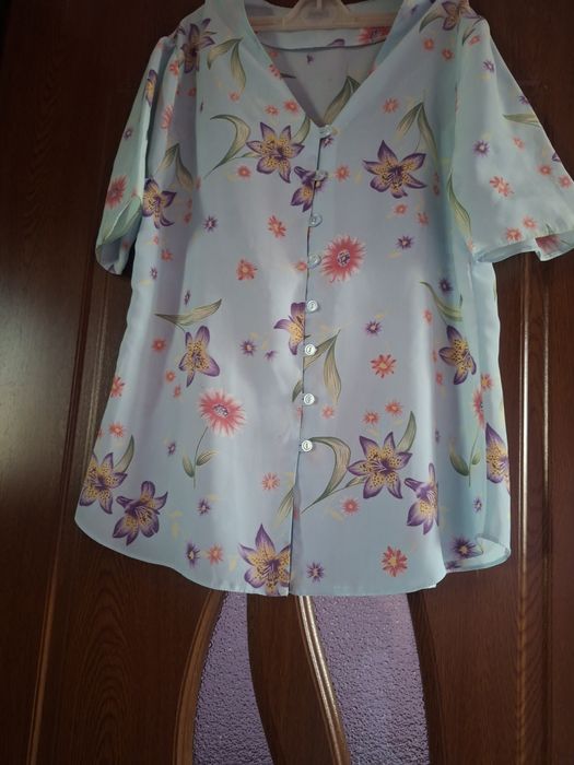 Vând Bluza Dama Marimea M
