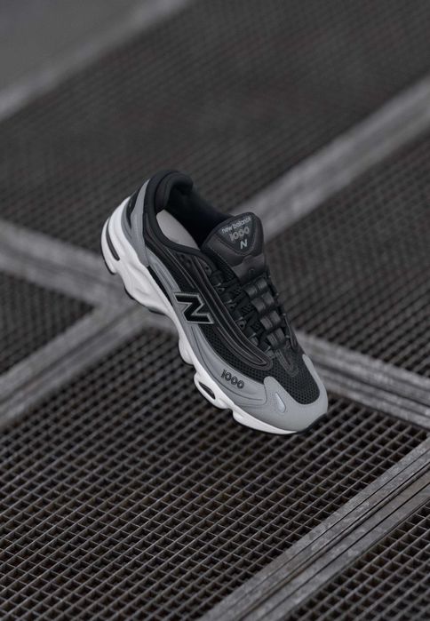 Adidasi NEW BALANCE 1000 noi la cutie