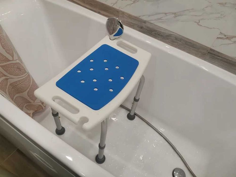 Стул для ванны и душа титан пожилых людей санитарный