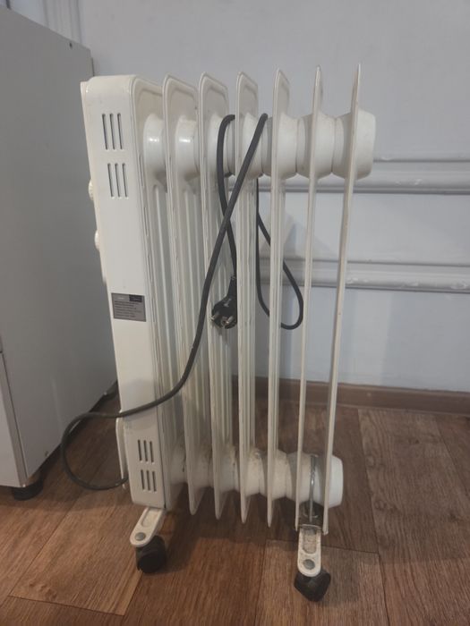 Масляный обогреватель продам