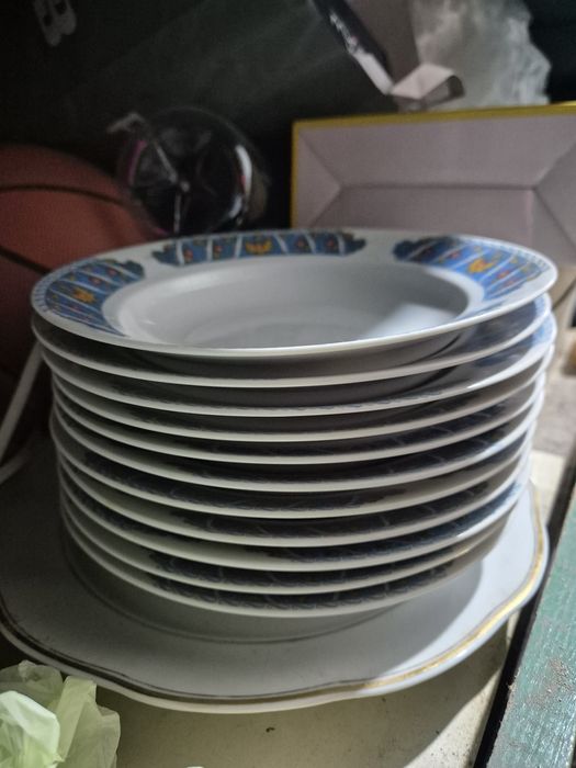 Set de 11 farfurii
