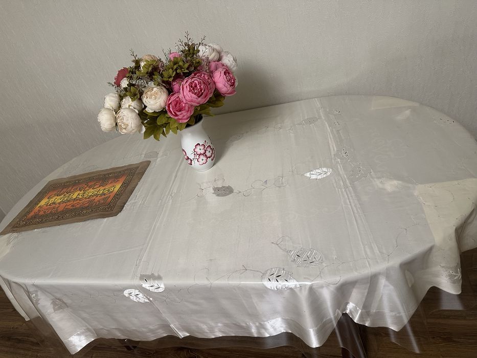 Продам овальный стол