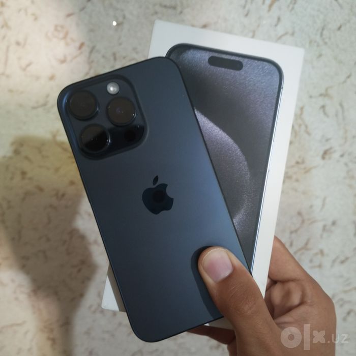 iPhone 15 Pro ideal karobka dakument