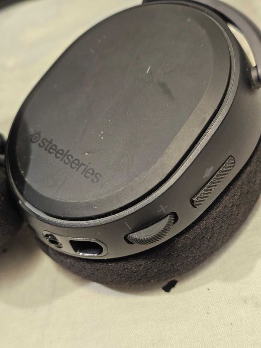 Casti  SteelSeries Arctis 7+ gaming bluetooth wirleess
