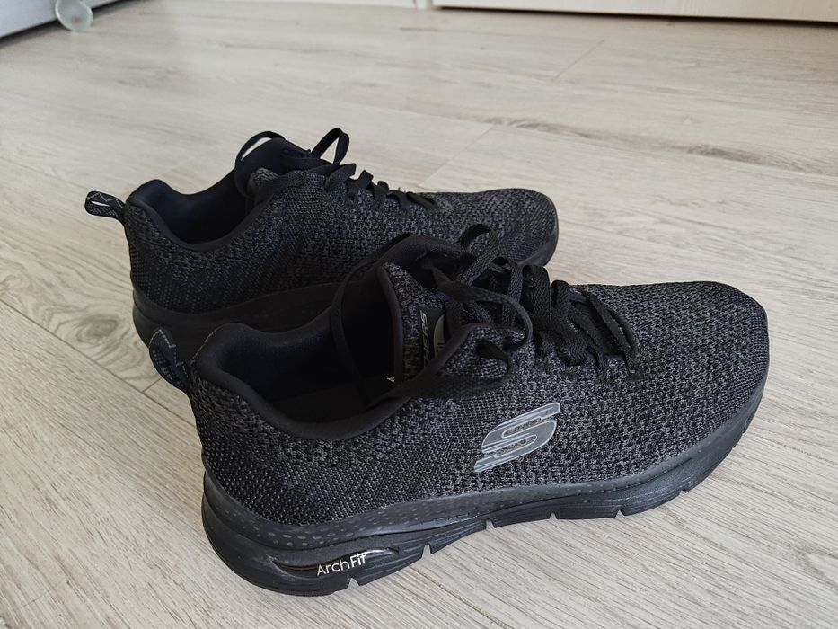 Adidasi Skechers Achfit 44
