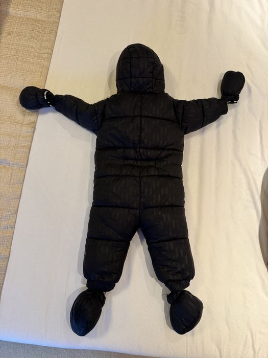 Космонавт Karl Lagerfeld