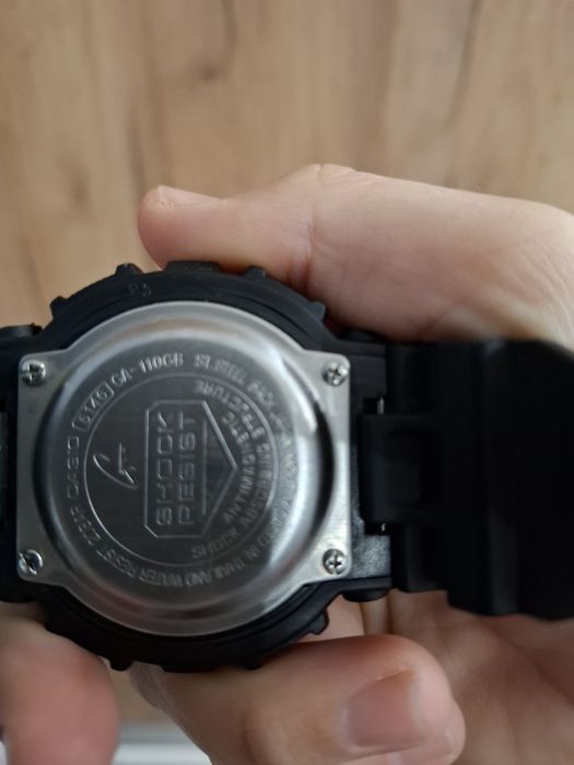 G-shock GA110GB.