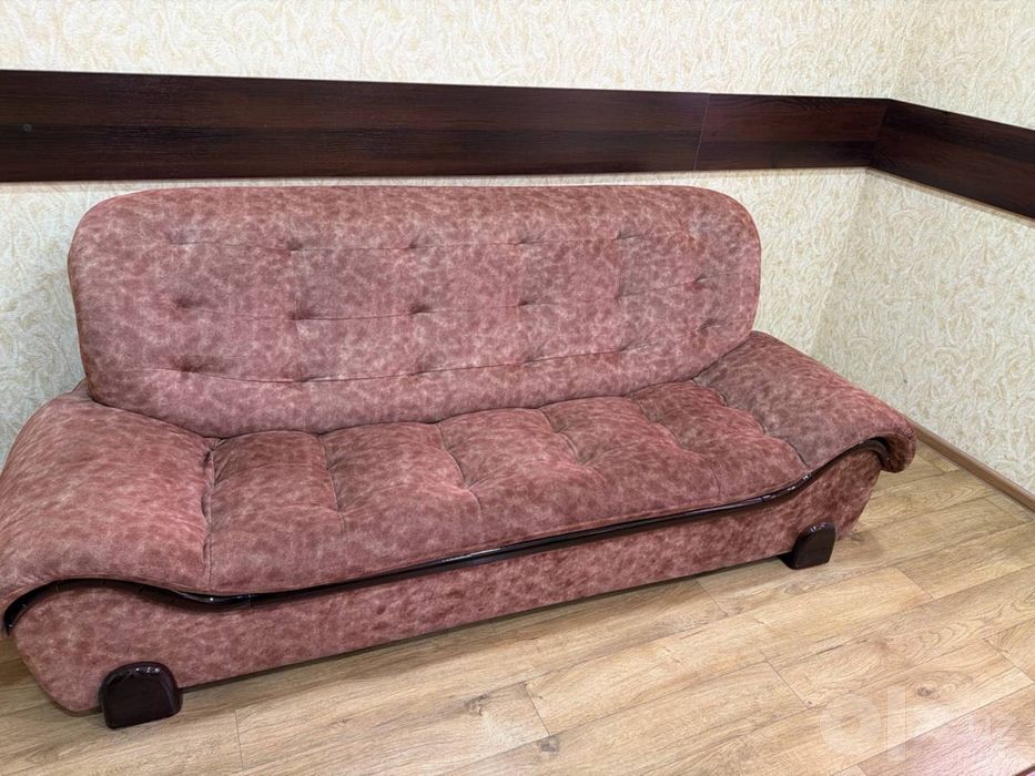 Мягкий диван б/у