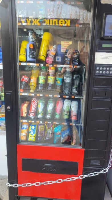 Торговый/вендинговый аппарат