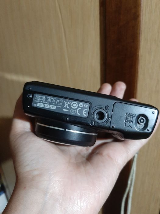 aparat foto digital Canon PowerShot SX120 is în stare bună