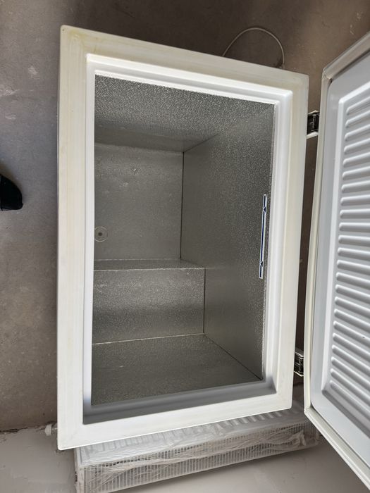 Продам морозильную ларь бирюса