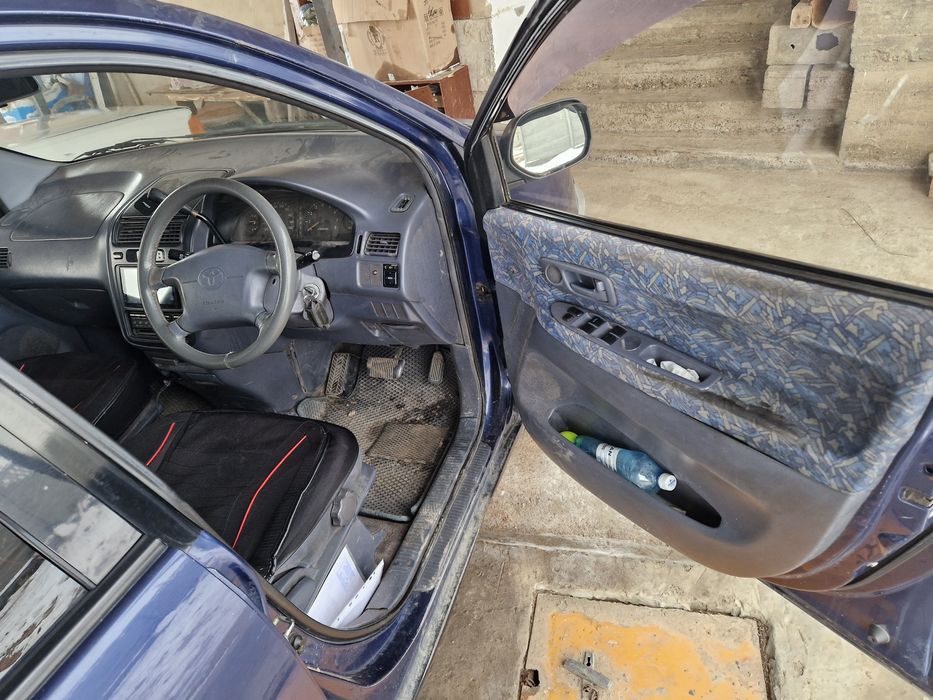 Тайота ипсум сатылады