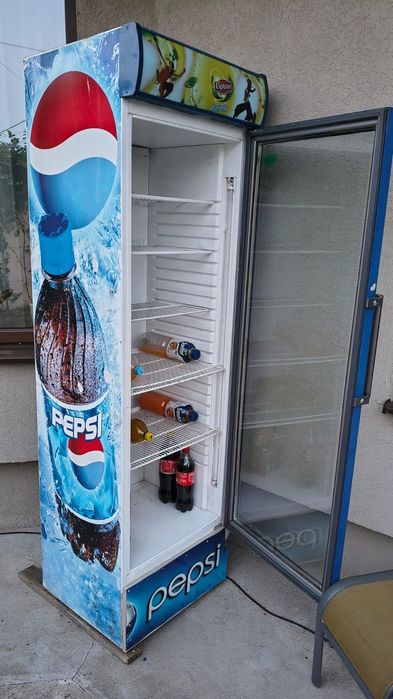 Vitrină frigorifică