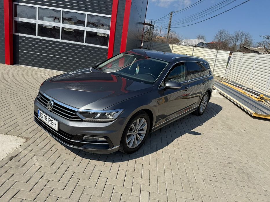 Vw Passat R -line 190 cp  Virtual Camera Navigatie DSG 7+1 Alcantarara