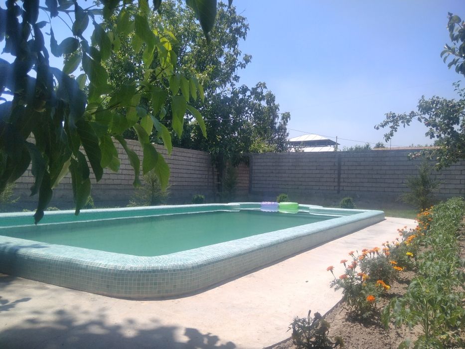 Oqtosh basseyn tapchan