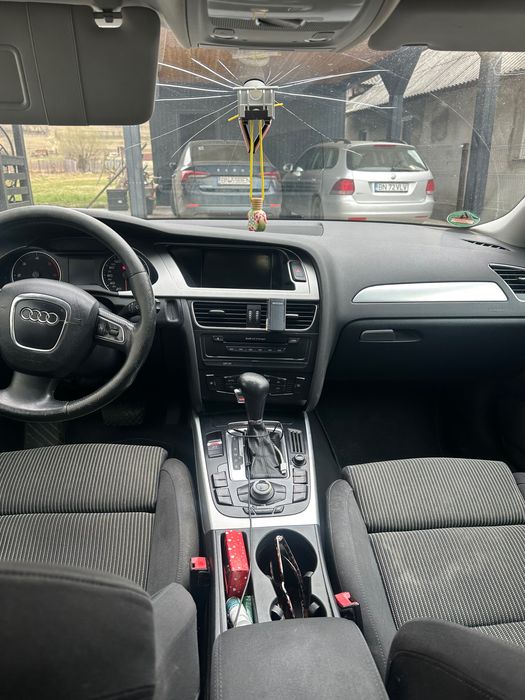 Audi a4 b8 5000E