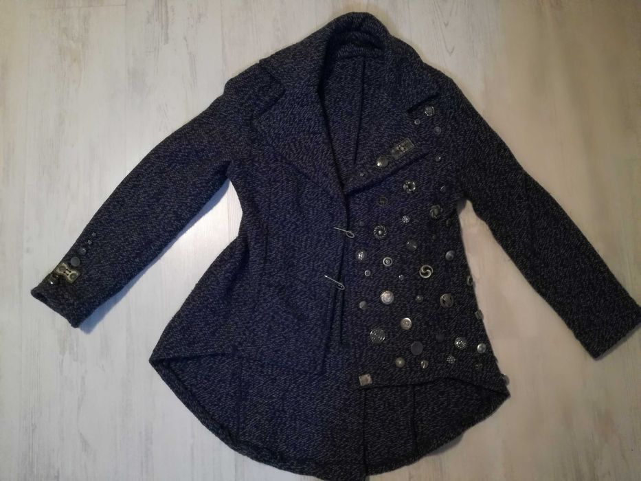 Дамско сако модел фрак