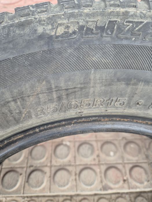 Зимние шины 185/65 15 3 шт