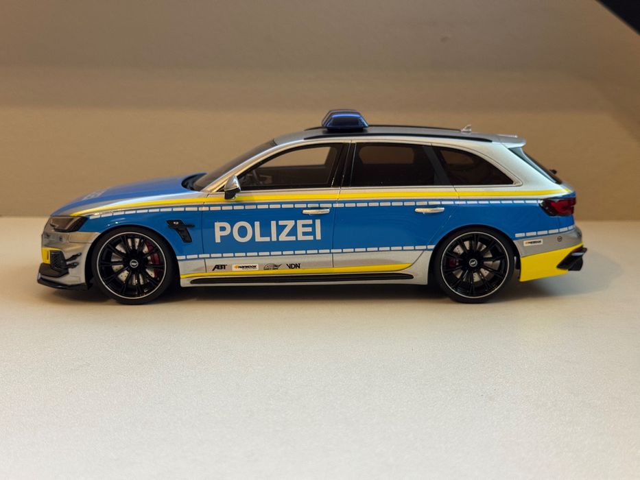 Macheta Audi ABT RS4-R Polizei 1:18 GT Spirit GT817