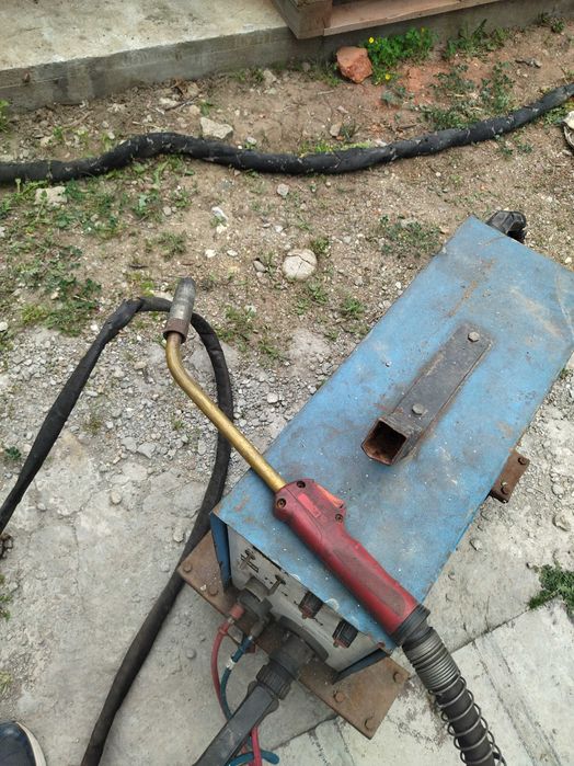 Телоподаващо аргон електрожен 500А+