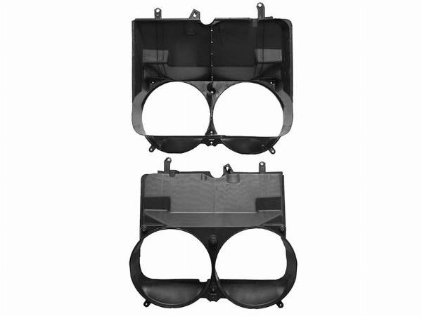 Диффузор радиатора  Toyota Hiace