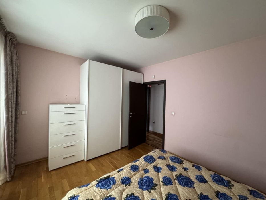 Дава се под наем Тристаен апартамент в Пловдив, Кършияка - 107 кв.м за 850 € - Снимка #5