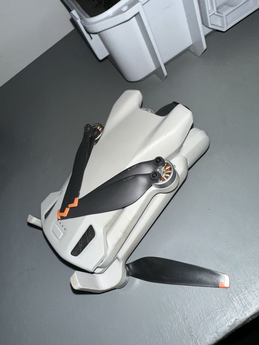 Vand drona dji mini 3