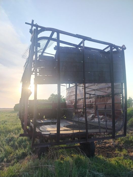 Продам телегу сеновозку