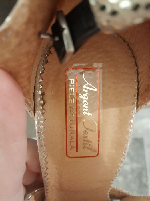 Pantofi de tango ca NOI