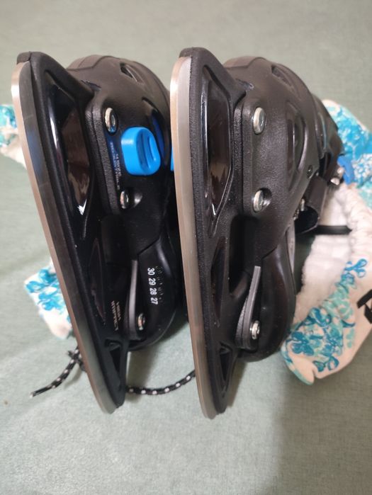 Коньки новые 27-30размер