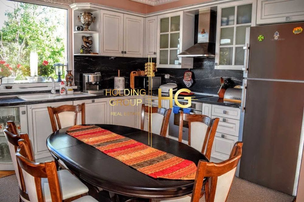 Продава се Тристаен апартамент в Балчик - 99 кв.м за 1657 €/кв.м - Снимка #1