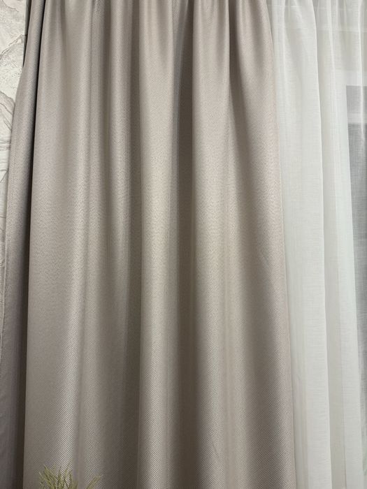 Продам шторы новые