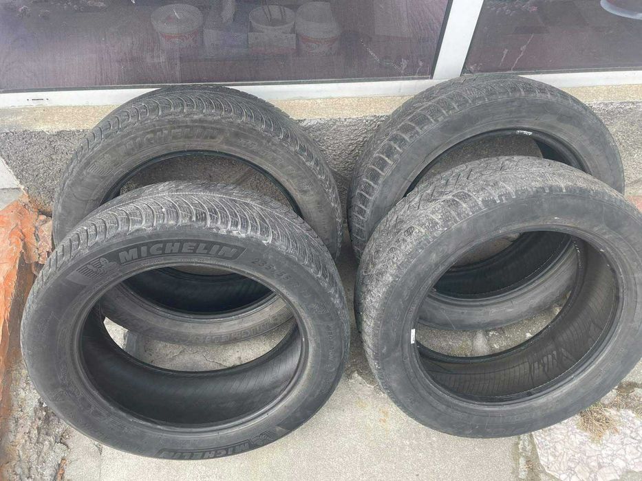 Pirelli, Michelin 4 бр. зимни гуми 235/55 R19