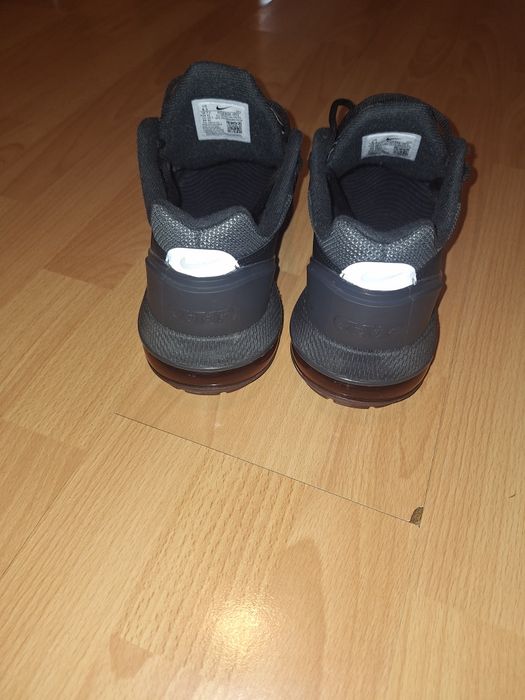 Sneakers  Nike Air Max  Pulse