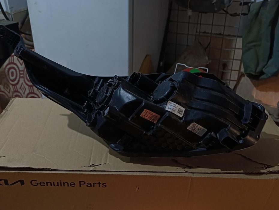 Kia    ceed  фары