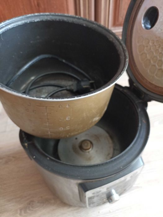 Мультиварка на запчасти