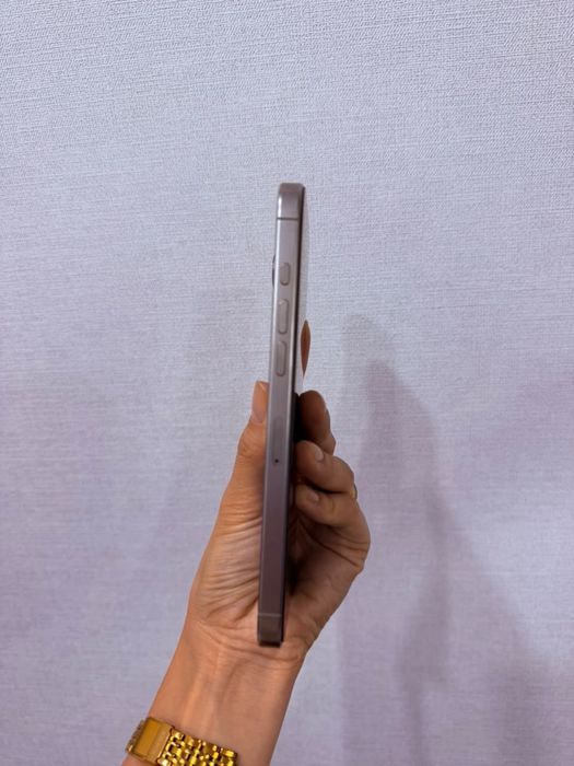 Продам iphone 16 PRO MAX 256 айфон 16 про макс