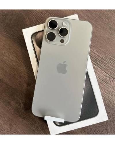 Продам Iphone 15 pro max 256 gb