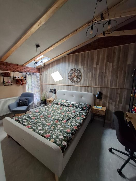 Proprietar vinde casa insiruita complex Seșul de Sus Floresti