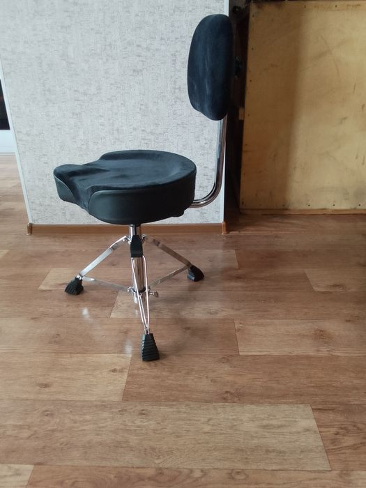 Стул для барабанщика